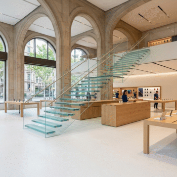 Passeig de Gracia Apple Store